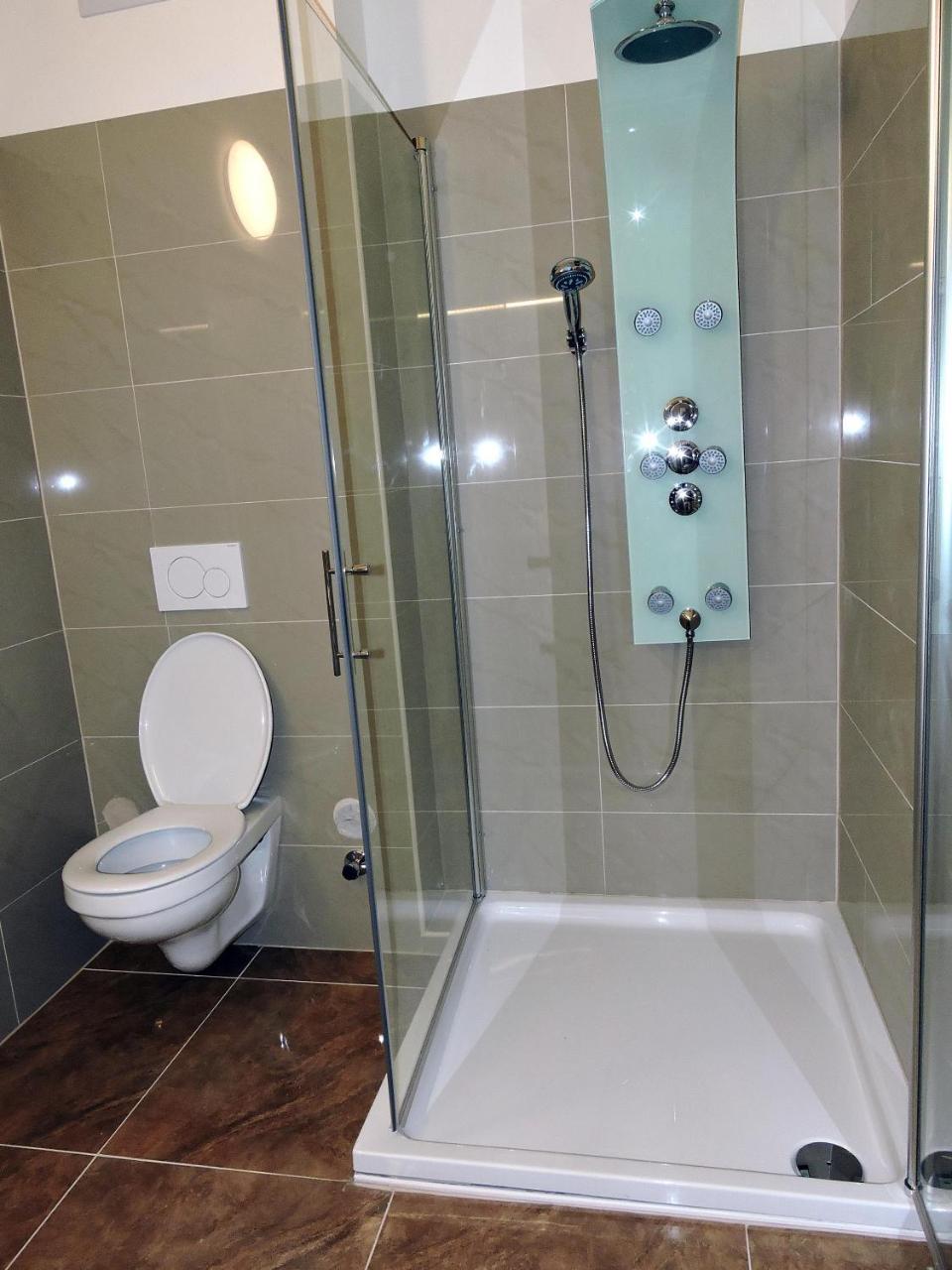 215 Apartment Wien 4-6 Pers 42M2 Klagenfurt am Woerthersee Exterior foto